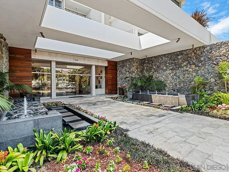1720 Avenida Del Mundo #1501 — Photo 34