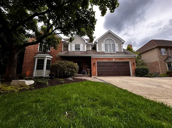 26W373 Churchill Rd, Winfield, IL 60190