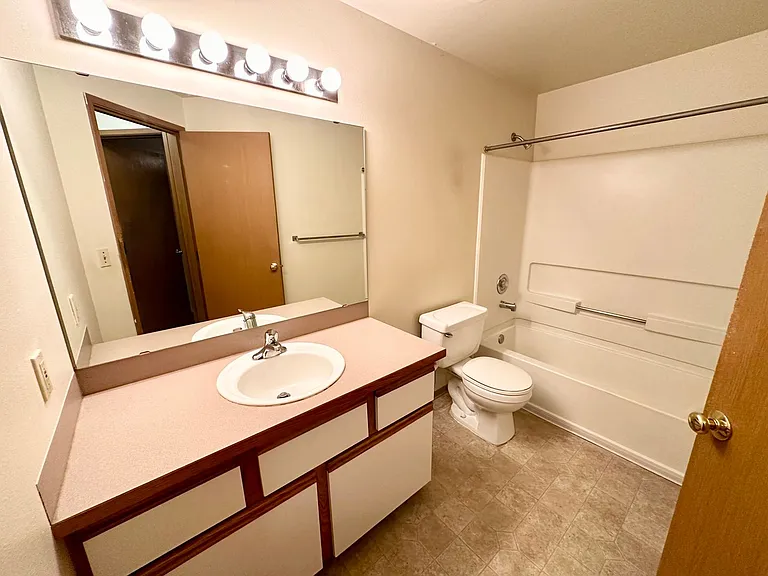 904 Juniper Ave — Photo 41