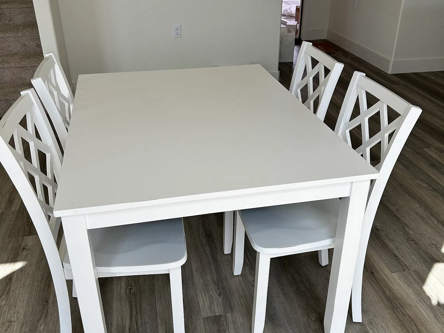 5 bed, 3.5 bath, 2554 sqft, $730 — Photo 4