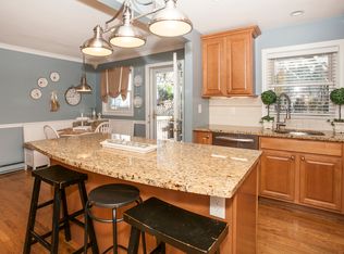 5 Linda Ln, Clark, NJ 07066