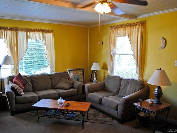 5th image of 758 Carnegie Ave