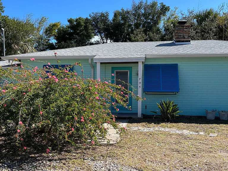705 N Peninsula Ave — Photo 10