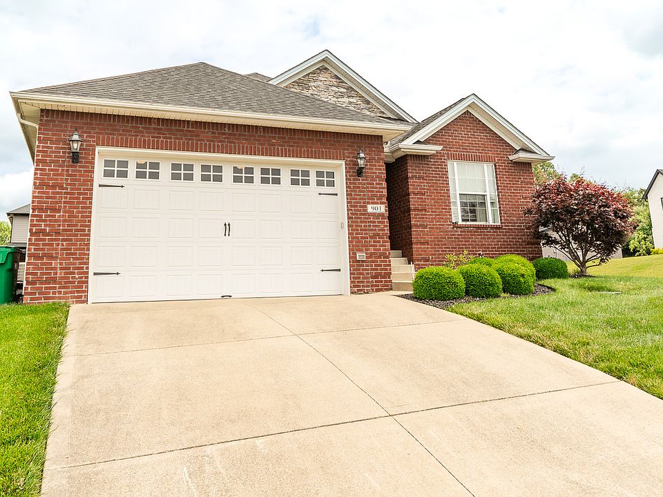 1st image of 901 Leafland Pl