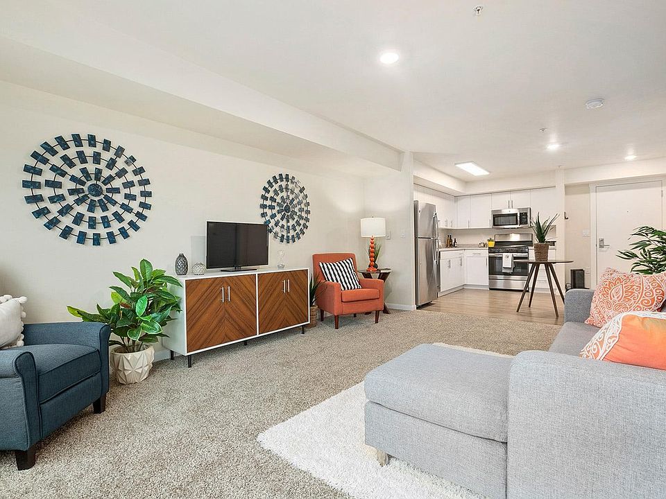 Tukwila Village Active Senior Community SHAG Apartment Rentals