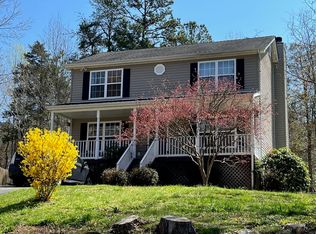 3 Chestnut Ct, Palmyra, VA 22963