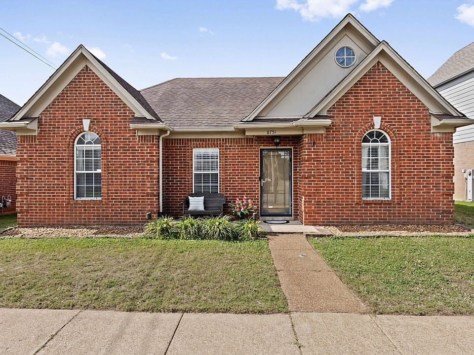1st image of 8751 Citrus Bend Dr
