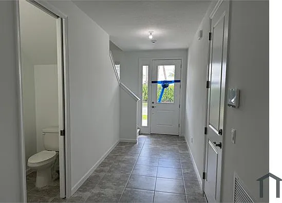 16475 Capilano Ct — Photo 8