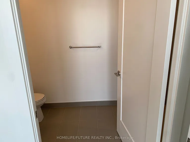 2545 Simcoe St N #2511 — Photo 12