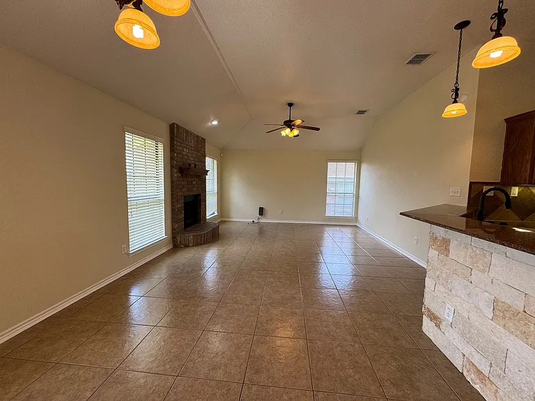 5702 Graphite Dr — Photo 13