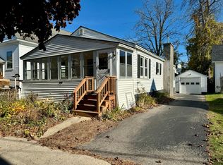 2 Palmer St, Plattsburgh, NY 12901