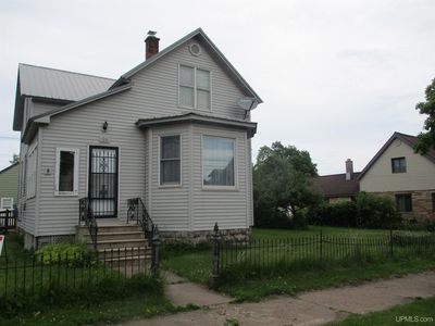 100 E Iron St #1, Bessemer, MI, 49911