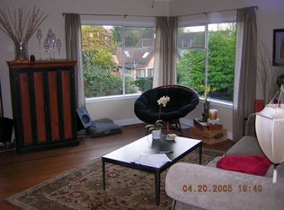 7525 2nd Ave NE, Seattle, WA 98115