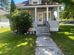 2224 Decamp Ave, Elkhart, IN 46517