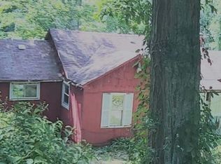 148 State Route 908 Ext, Tarentum, PA 15084