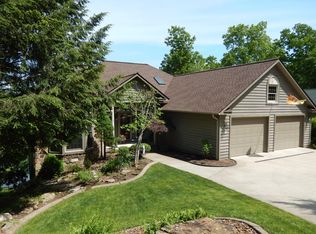 41 Markham Ter, Crossville, TN 38558