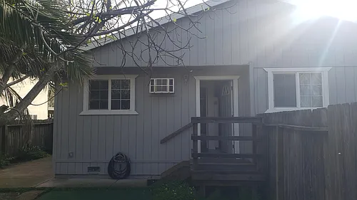 1482 Ash St Photo 1