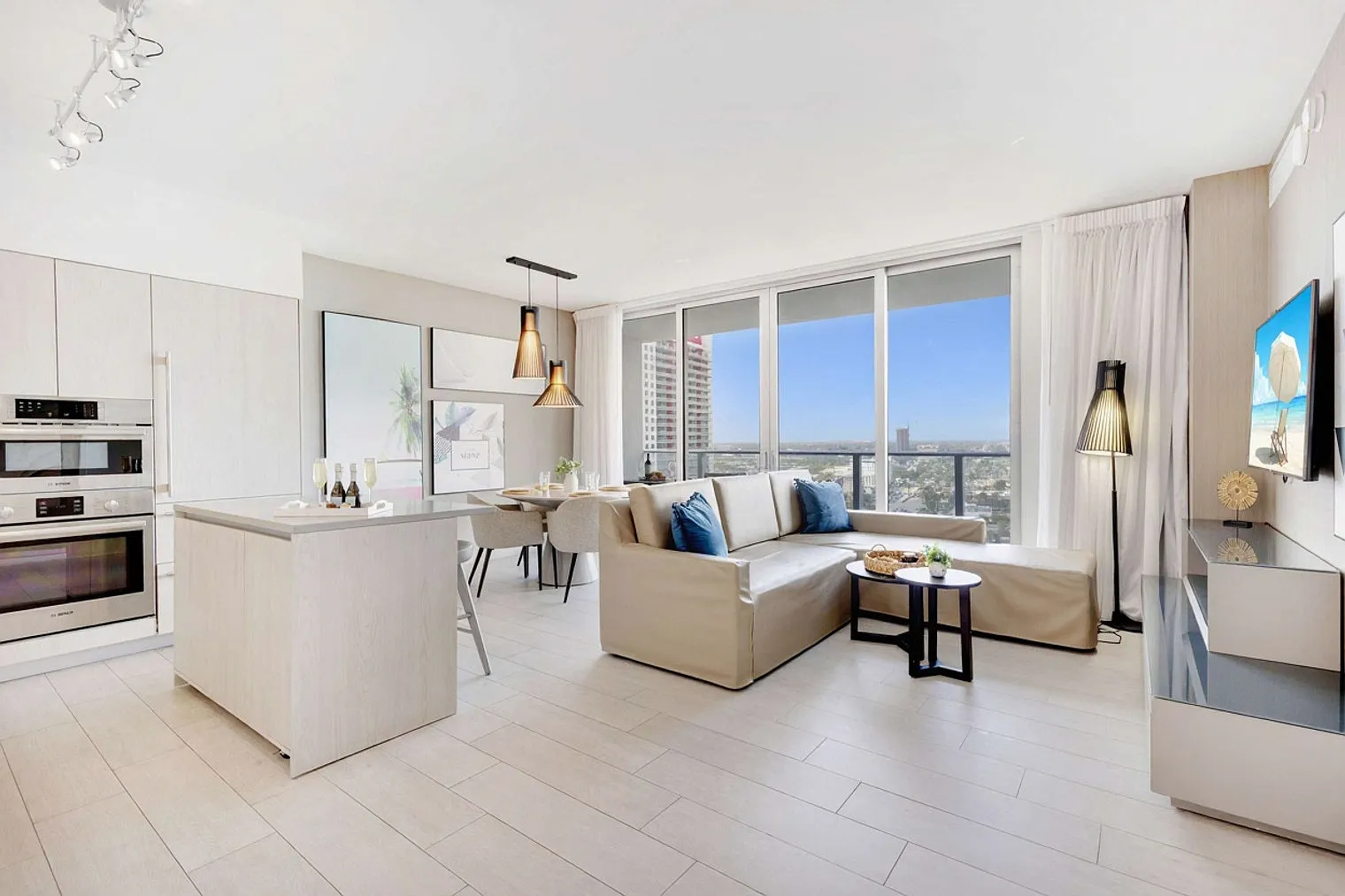 1 bed, 1.0 bath, 796 sqft, $3,963 — Photo 1