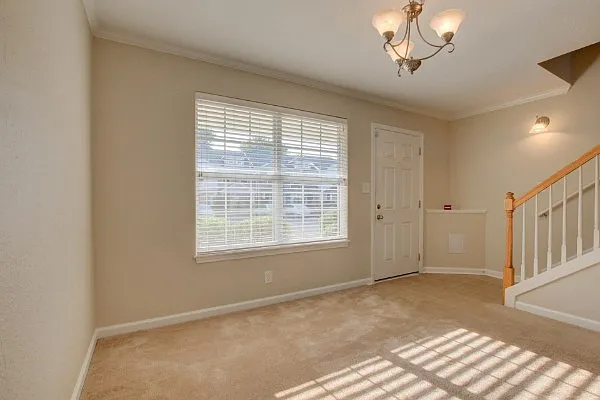 2 bed, 2.5 bath, 1244 sqft, $1,350 — Photo 3