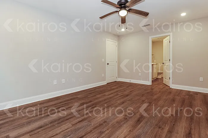 155 Cottage Grove Rd — Photo 8
