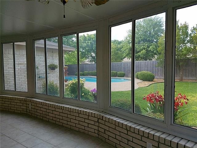 1st image of 1012 Holly Hill Ct