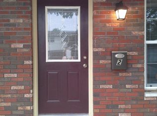 213 Laclede Ave APT 2, Carterville, IL 62918