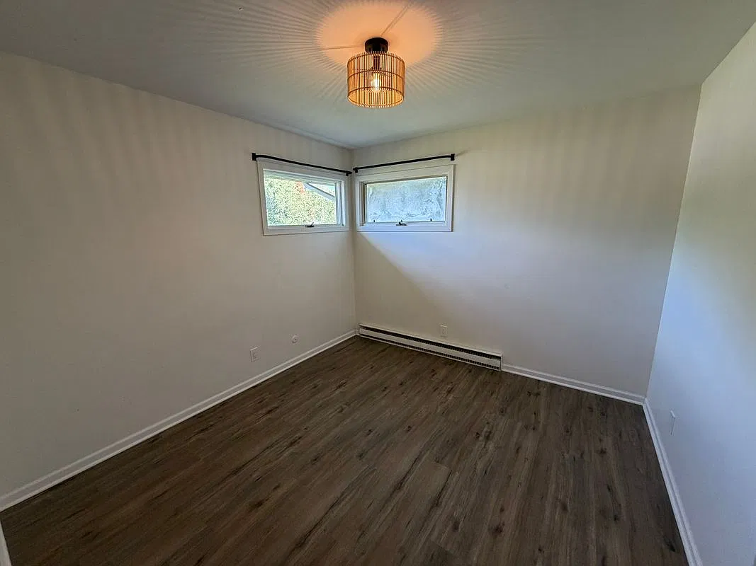 2 bed, 1.0 bath, 729 sqft, $2,000 — Photo 2