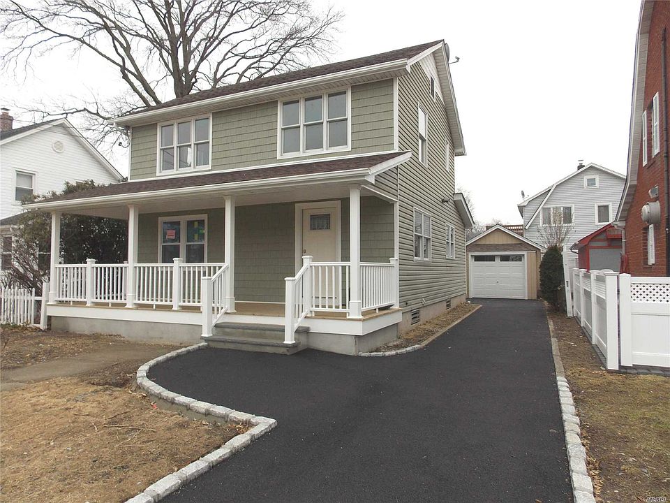 1st image of 305 1st St