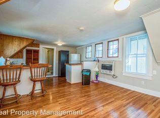 1021 1/2 7th St, Nevada, IA 50201