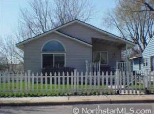 3833 Regent Ave N, Robbinsdale, MN 55422
