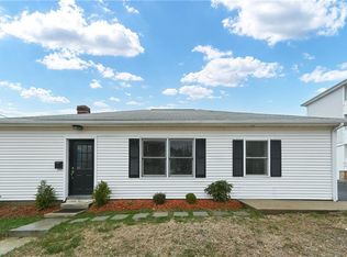 6 Winthrop St, Woonsocket, RI 02895