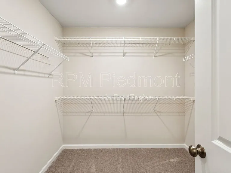 1604 Halbrook Pl SW — Photo 20