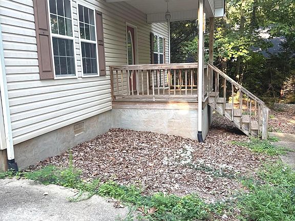 4th image of 550 Washboard Rd