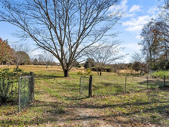 4th image of 522 Durbin Meadows Rd