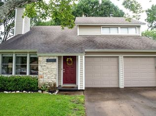 8202 Croftwood Dr, Austin, TX 78749