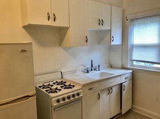 917 Saint Dunstans Rd APT 1, Baltimore, MD 21212