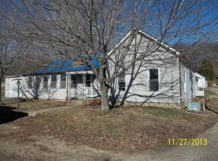 203 3rd St, Kingston Mines, IL 61539
