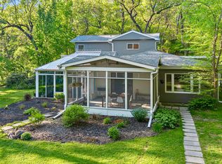 706 E Rogers Ave, Beverly Shores, IN 46301