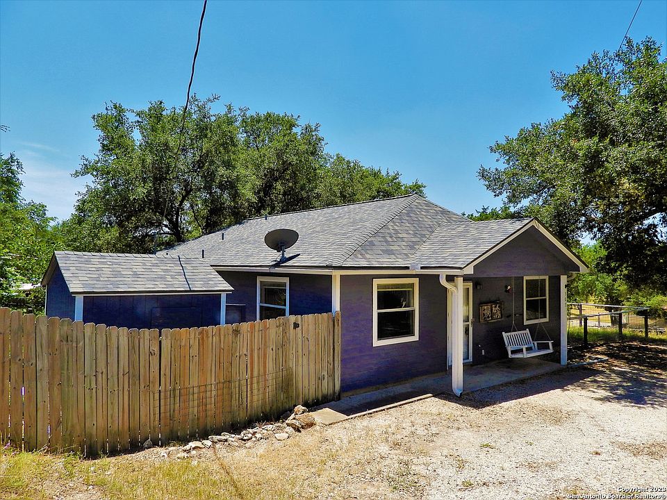 1st image of 507 Rainbow Drive