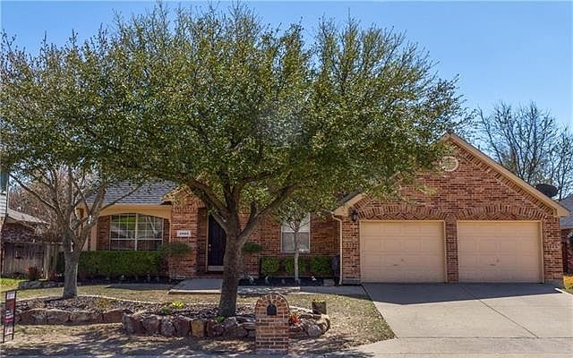 2nd image of 2605 Blue Jay Ct