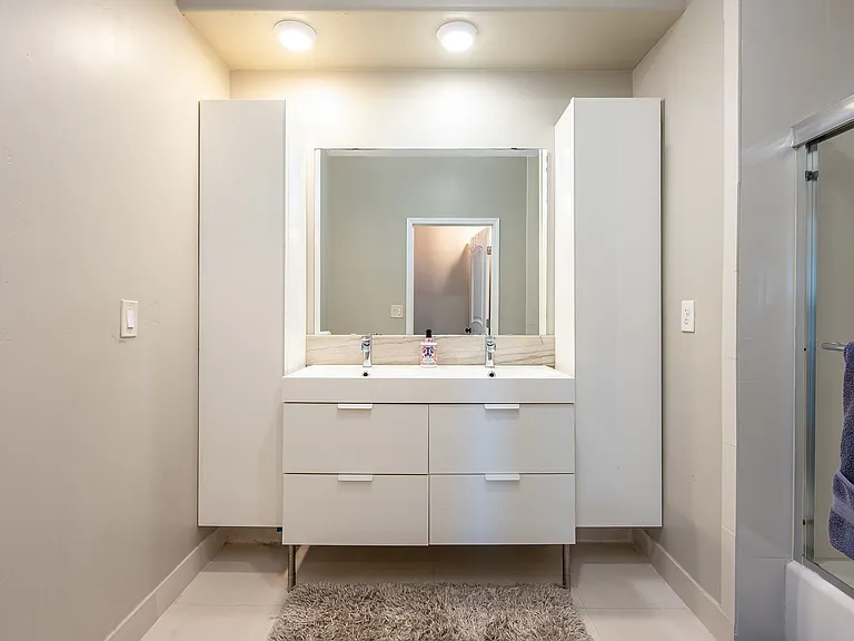 4741 Point Loma Ave #201 — Photo 9