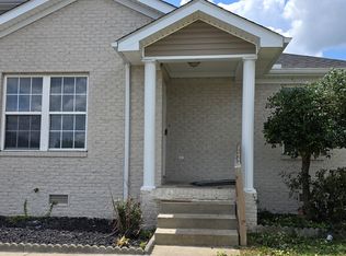 285 Creekwood Ave APT D, Bowling Green, KY 42101