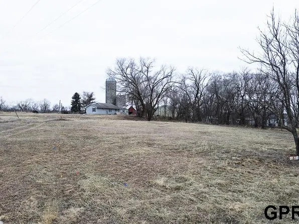 S 4th St, Tecumseh, NE 68450