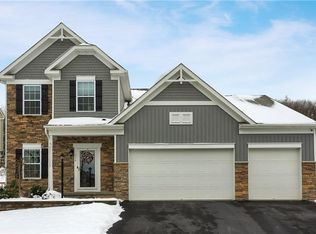 216 Millstream Ln, Zelienople, PA 16063