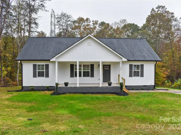 106 Pinecrest Dr, Shelby, NC 28152