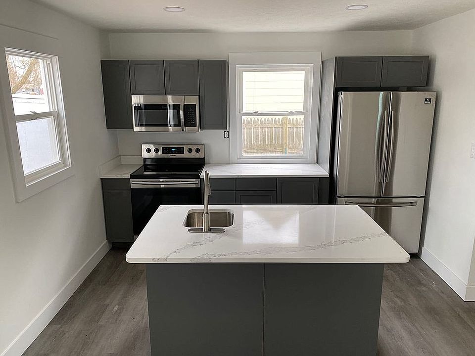 1st image of 96 Spruce Ave