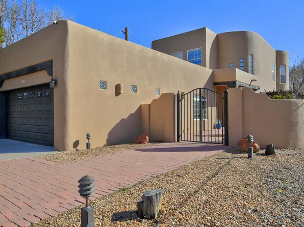 228 Sandoval Rd SW, Los Lunas, NM 87031