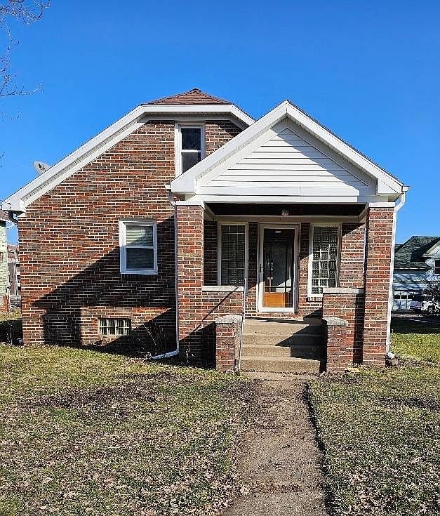 675 N Prairie St Galesburg IL 61401 MLS 11235867 Zillow