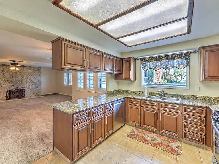 3953 Landsdown Pl — Photo 9
