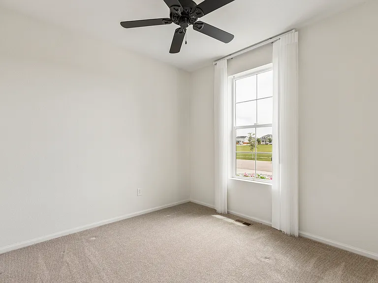 855 N Waterloo Cir — Photo 19